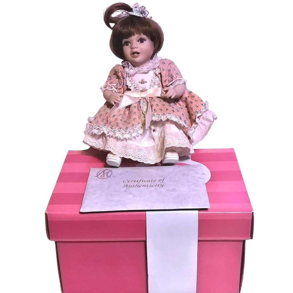 Vintage 2001 Marie Osmond Debbie Tiny Tot Porcelain Doll W/ Box & COA, C103201